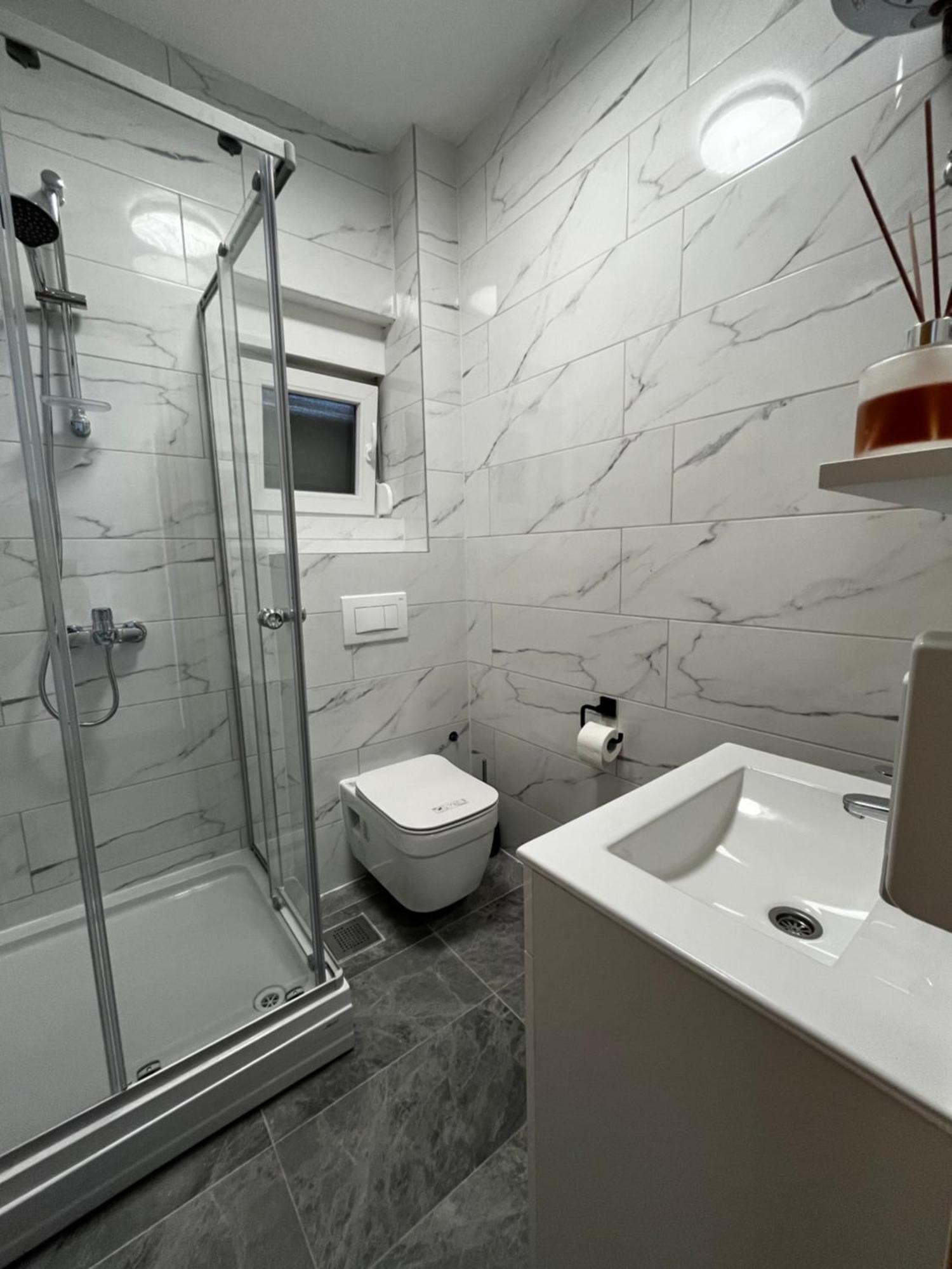Twin Apartments Ivanica Ngoại thất bức ảnh