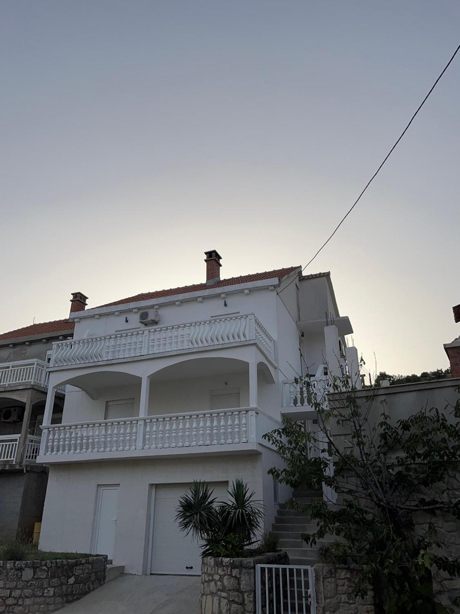 Twin Apartments Ivanica Ngoại thất bức ảnh